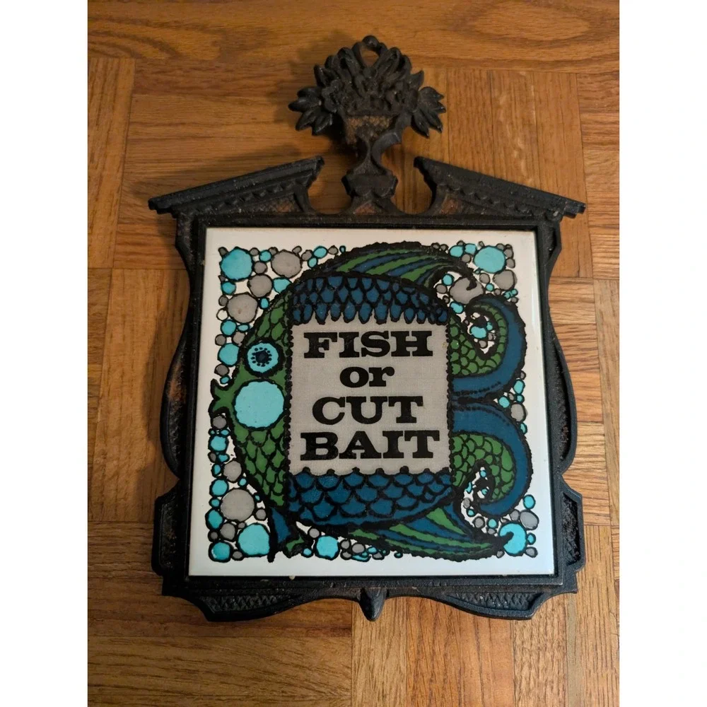 Vintage Cast Iron Trivet Fish Or Cut Bait Made In Japan Tile MCM Mid Century